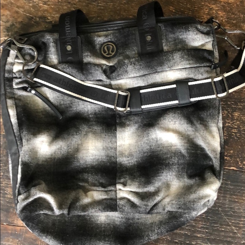 Lululemon wool plaid shoulder bag
